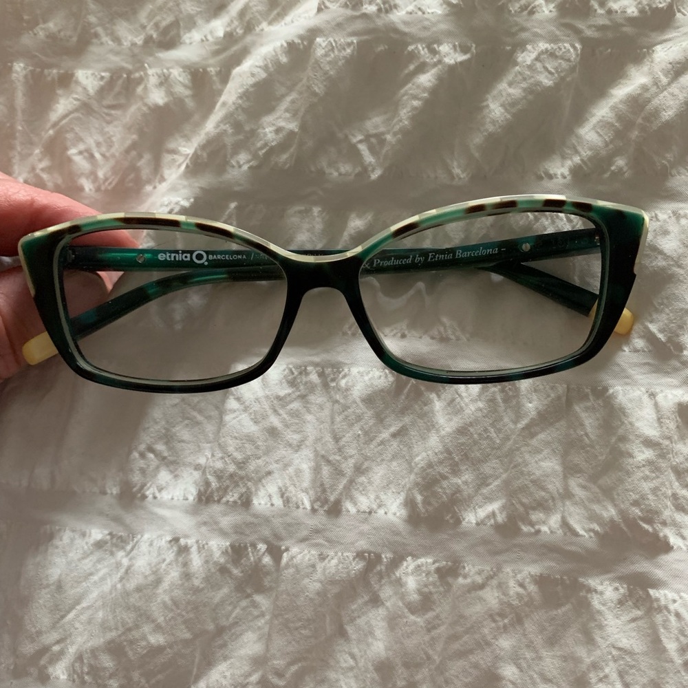 Etnia Barcelona Pretoria green women’s glasses